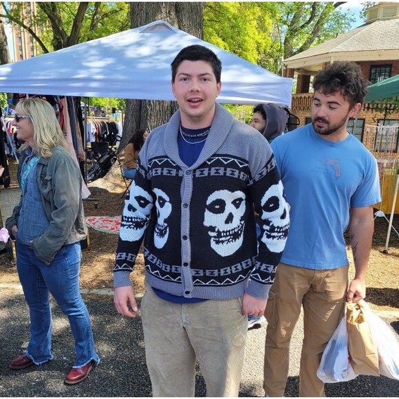 Misfits Cardigan Sweater XL - Picture 2 of 10